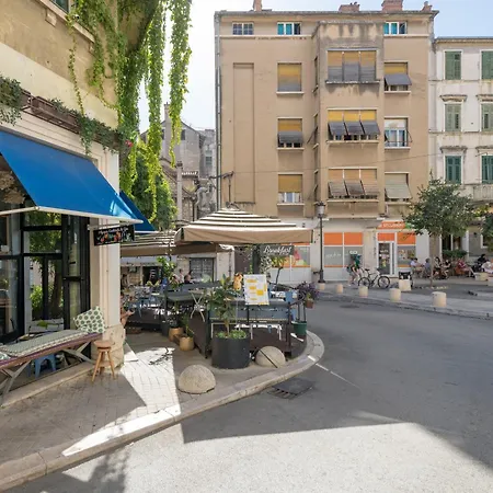 Апартаменти 385 Luxury Спліт