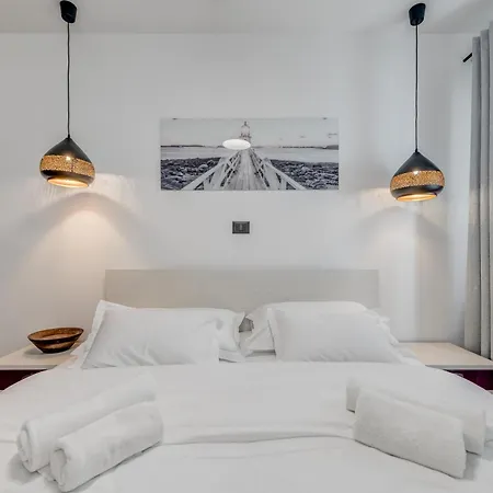 Апартаменти 385 Luxury Спліт